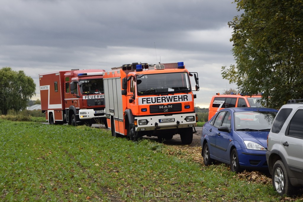 Einsatz BF Koeln PKW im See Koeln Esch P216.JPG - Miklos Laubert